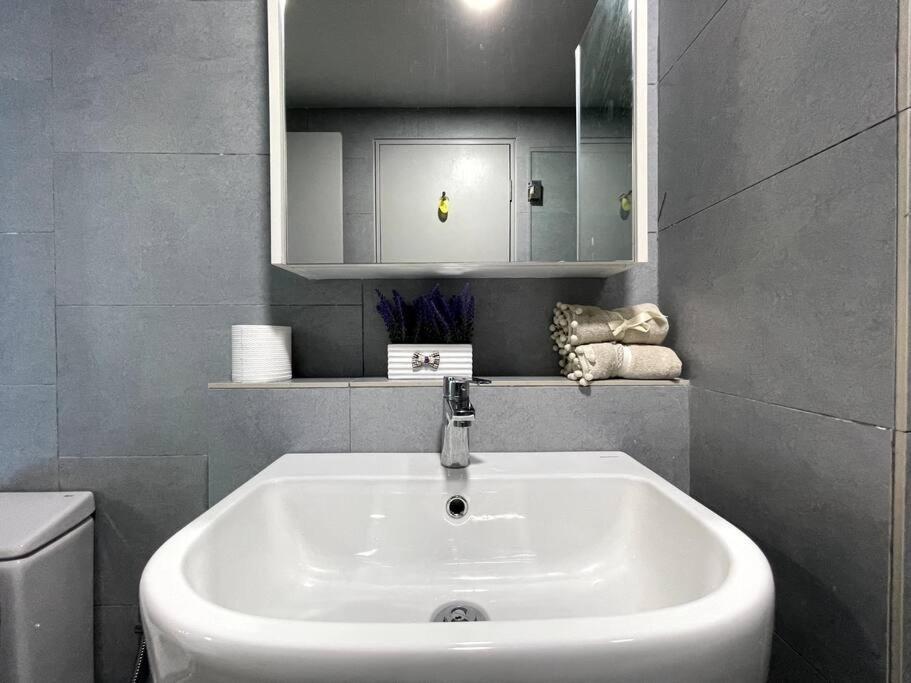 Oceanview Oasis Jesselton Quay 海景优雅豪华公寓 Apartment