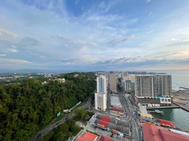 Oceanview Oasis Jesselton Quay 海景优雅豪华公寓